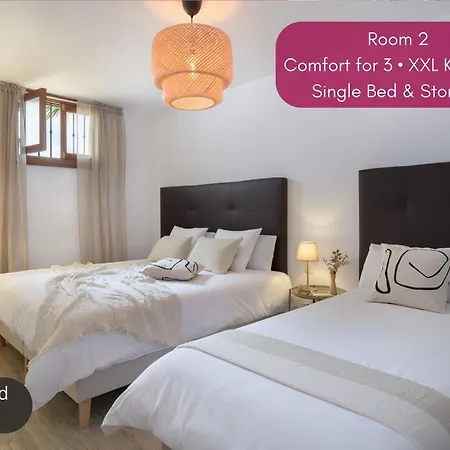 Exclusive In Authentic Village Of Yaiza - 12 To 16 Guests - 6 King Bedrooms - 5 Bathrooms - Game And Bar - Dining For 16 - Heated Pool -close To Beaches & Wineries Villa Yaiza (Lanzarote)