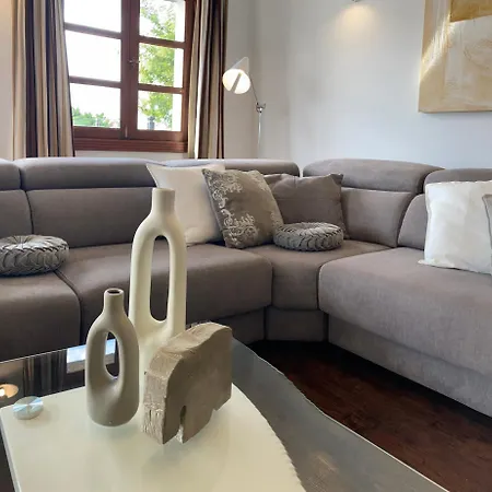 Exclusive In Authentic Village Of Yaiza - 12 To 16 Guests - 6 King Bedrooms - 5 Bathrooms - Game And Bar - Dining For 16 - Heated Pool -close To Beaches & Wineries