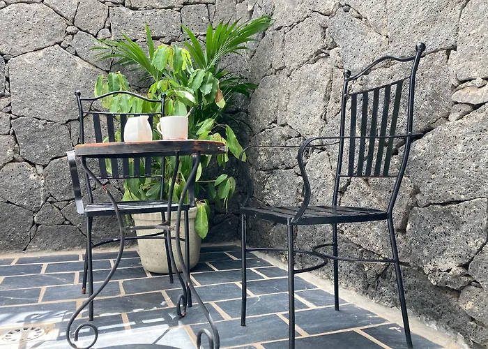 Villa Spacious Private Up To 16 - Casa Quintero - Volcano, Timanfaya Park, Bodega & South Beaches - Heated Pool - Game - Charcoal Grill Yaiza (Lanzarote)